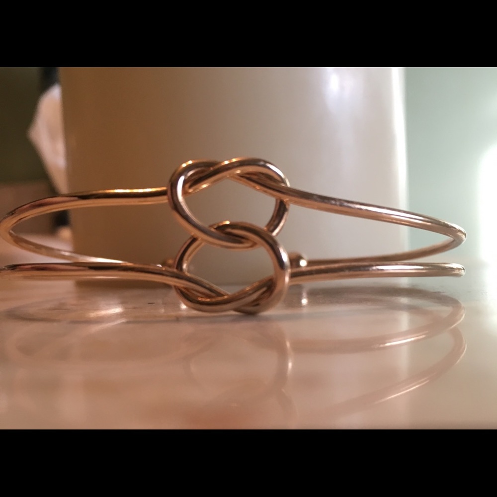 Bracelet Jewelry Set - 3 Piece with Knotted Bangle - Picture 4 of 4